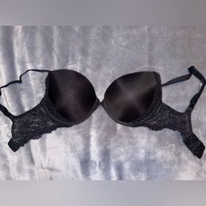 Victoria’s Secret bra